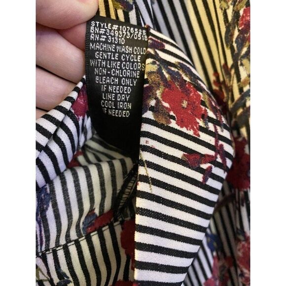 BCX Small Black White Red Floral Striped Tie Back Shirt NWT Chiffon - Picture 9 of 10